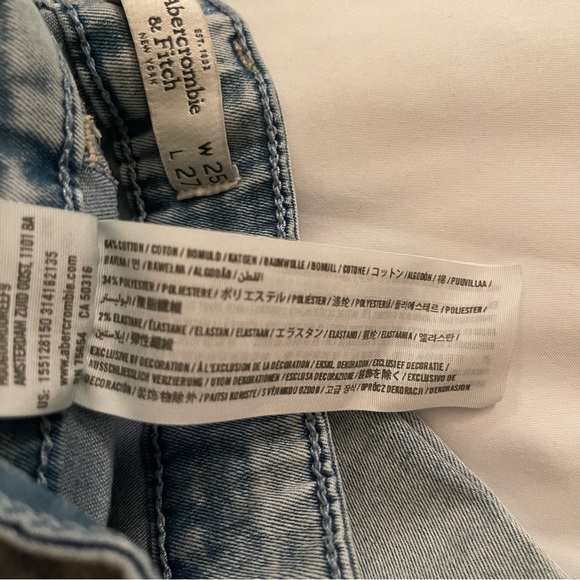 Abercrombie and Fitch Womens 25x26 Light Wash Denim Skinny Jeans Low Rise - Picture 5 of 12
